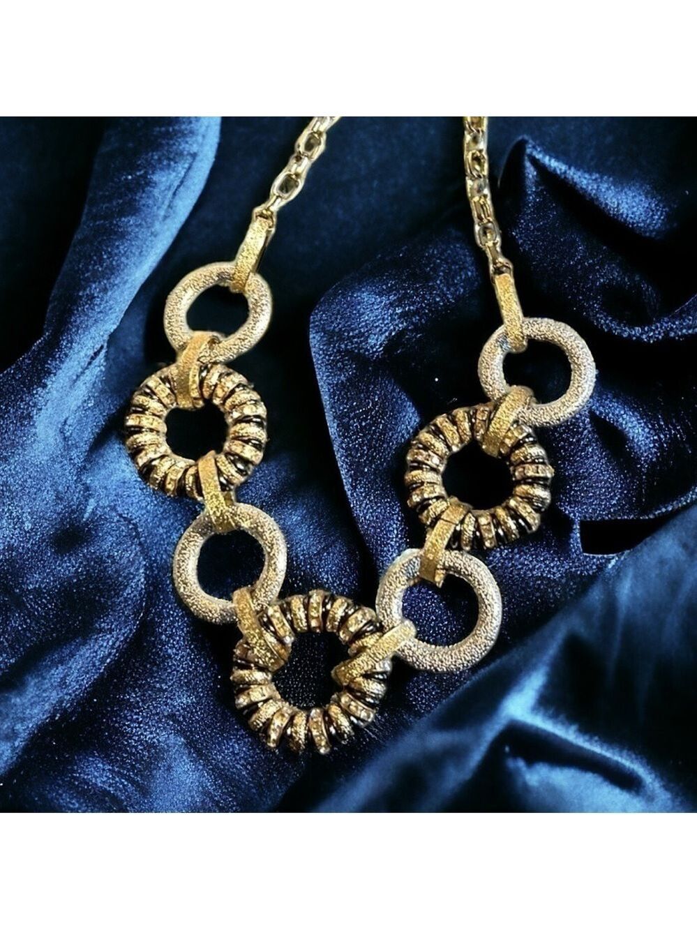 Michelson Vintage Signed Gold & Silver Tone Circle Statement Rhinestone Necklace